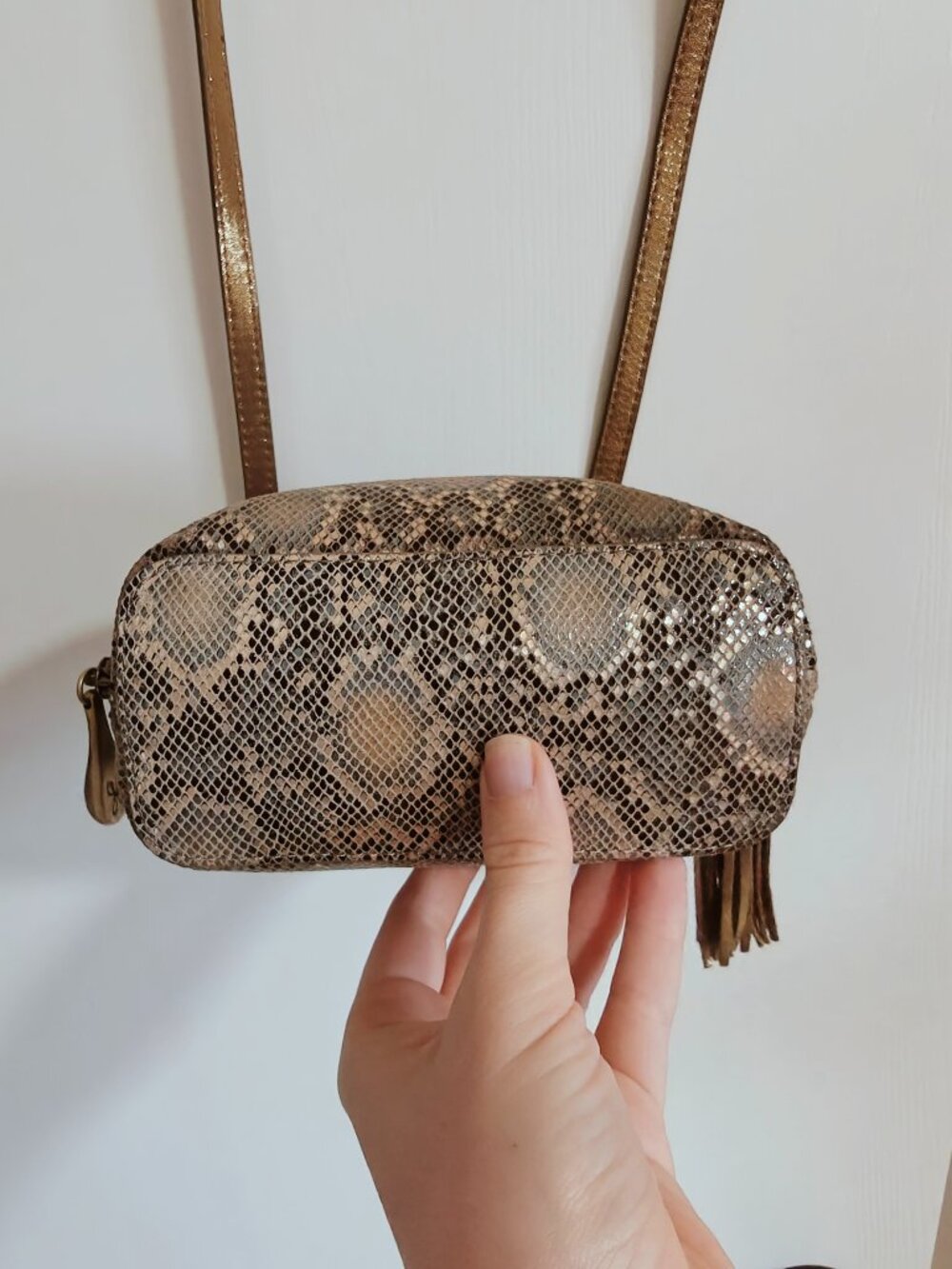 HOBO Nash Metallic Snakeskin Leather Tassel Crossbody Bag Boho Y2K - Picture 3 of 9